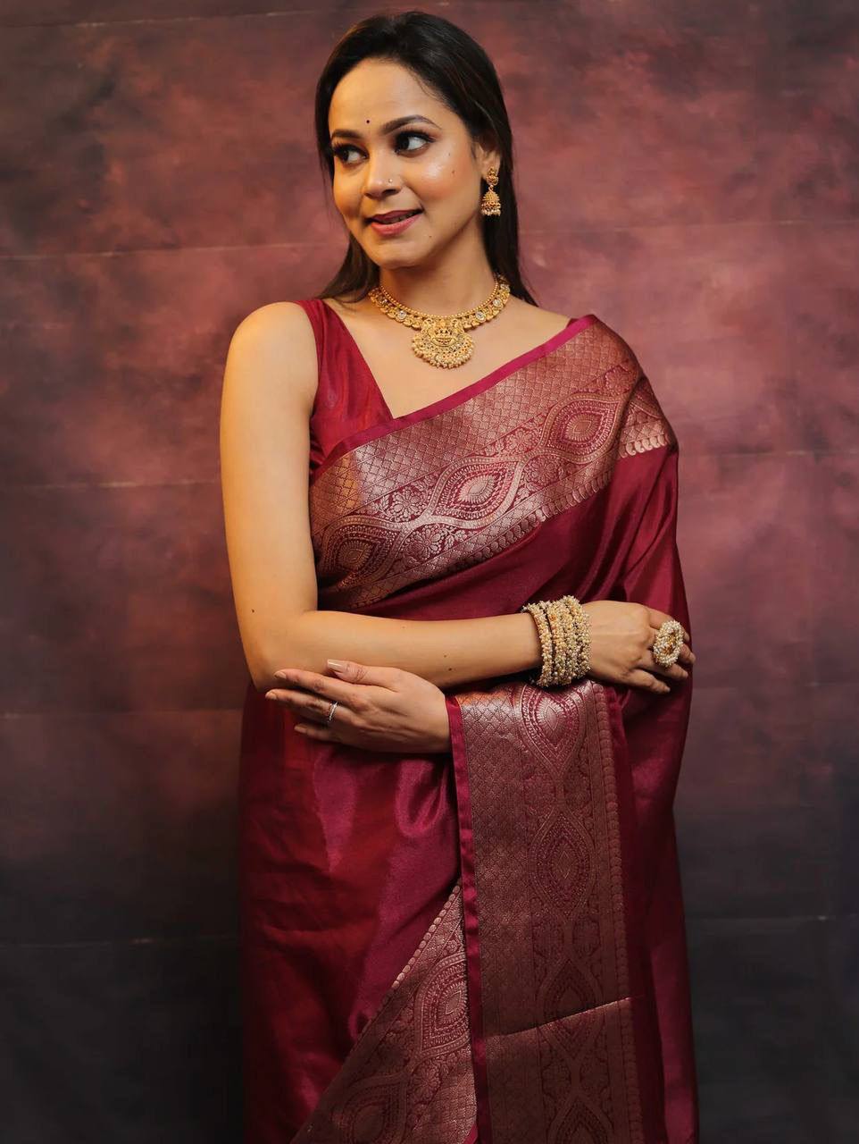 Regal Maroon Elegance Banarasi Silk Saree WIth Fabulouse Blouse