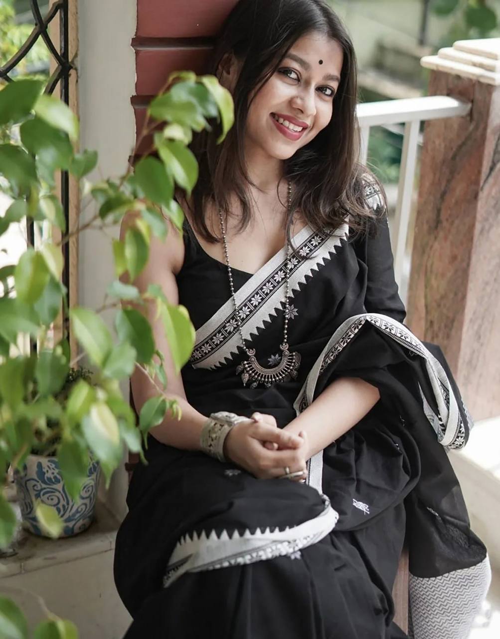 NIMIT SIlver Black Soft Linen Slub Saree With Mesmorising Blouse