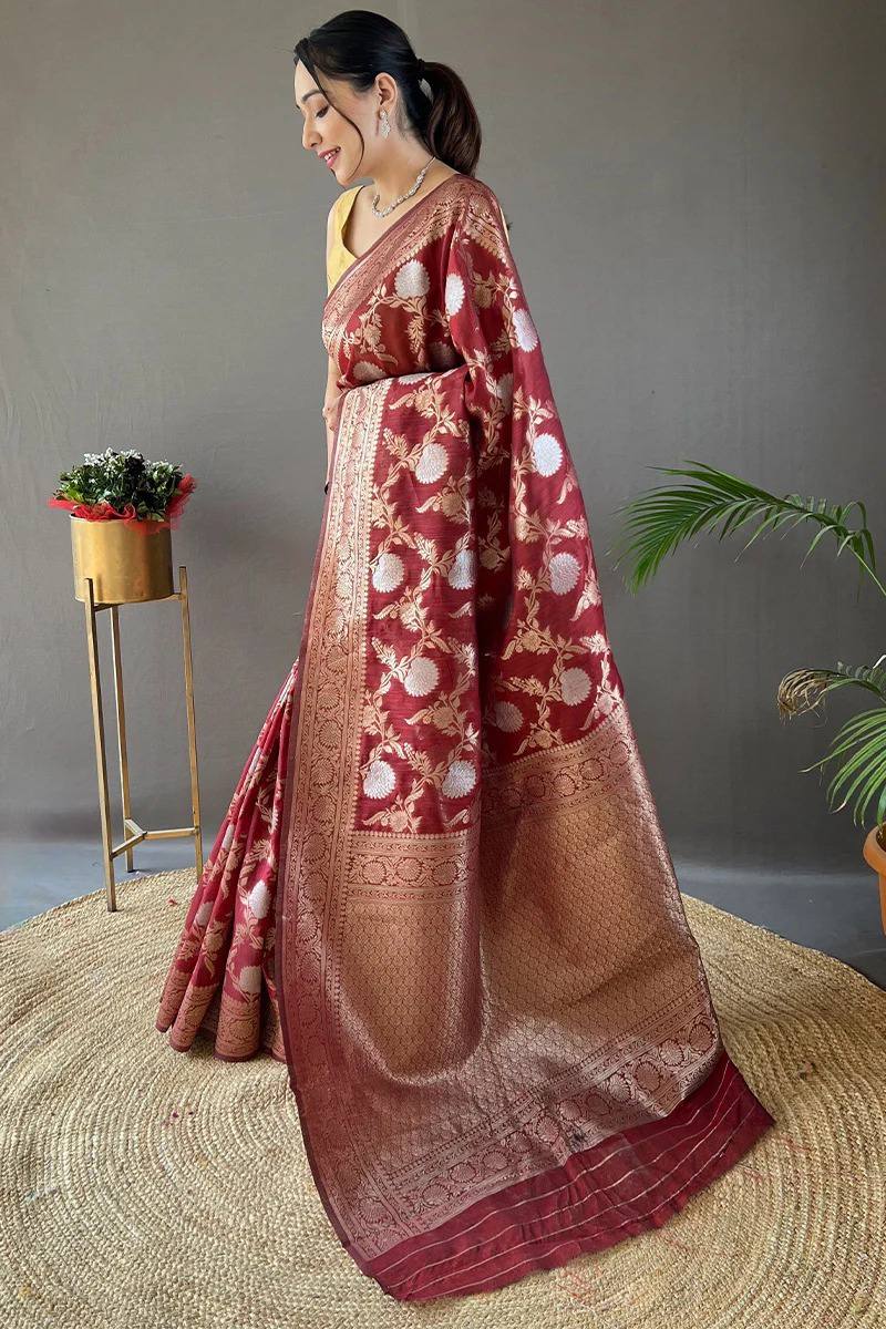 Orvi Red Soft Banarasi Silk Saree With Imaginative Blouse Piece