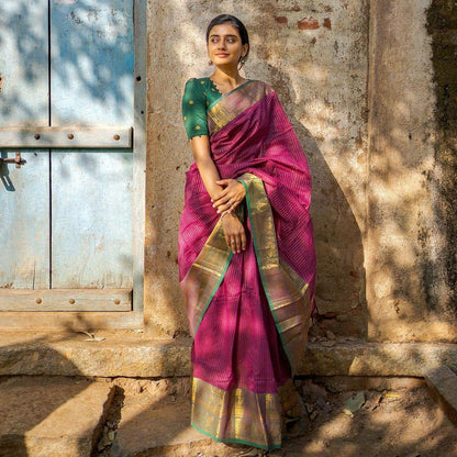 Vinjyaa RaniPink Banarasi Silk Saree WIth Fabulouse Blouse Piece