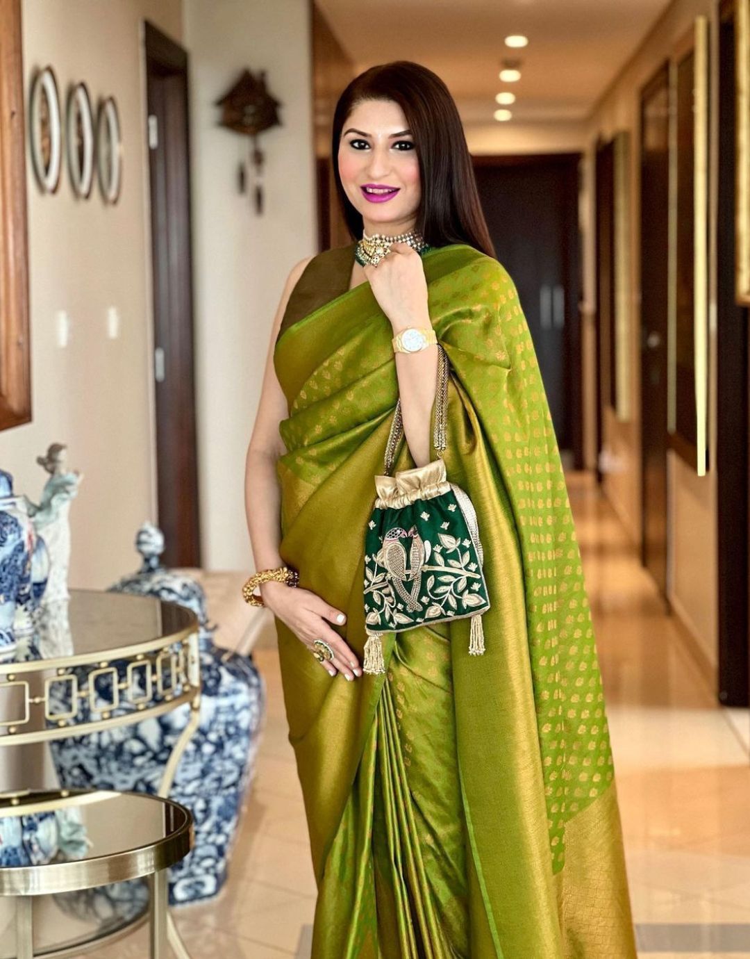 MAHENDI GREEN TRADITIONAL KANCHI SOFT SILK SARI WITH ATTACHED BLOUSE