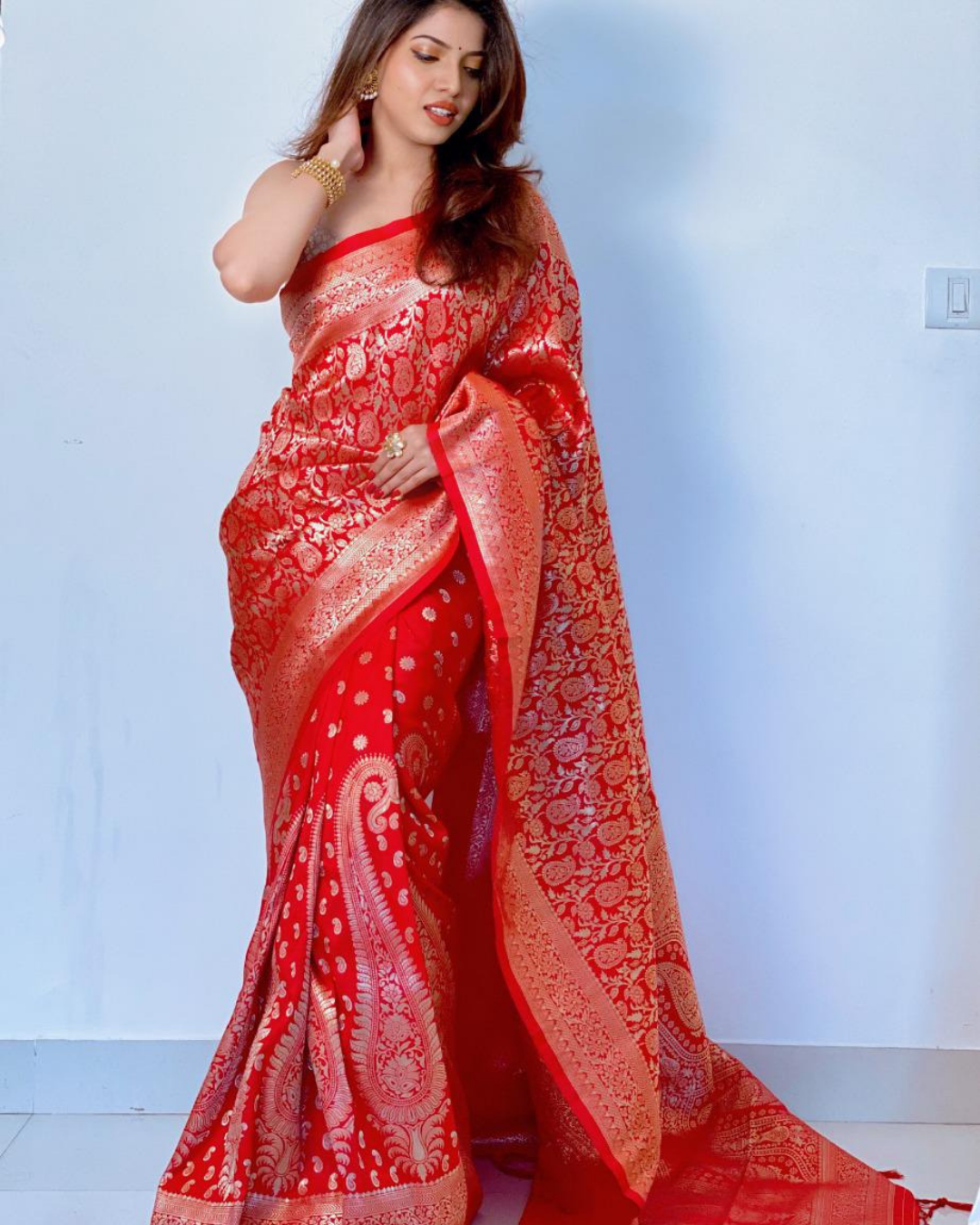 Era300 Red Heavy Quality Pure Zari worked Soft Silk Sari With Attached Blouse 