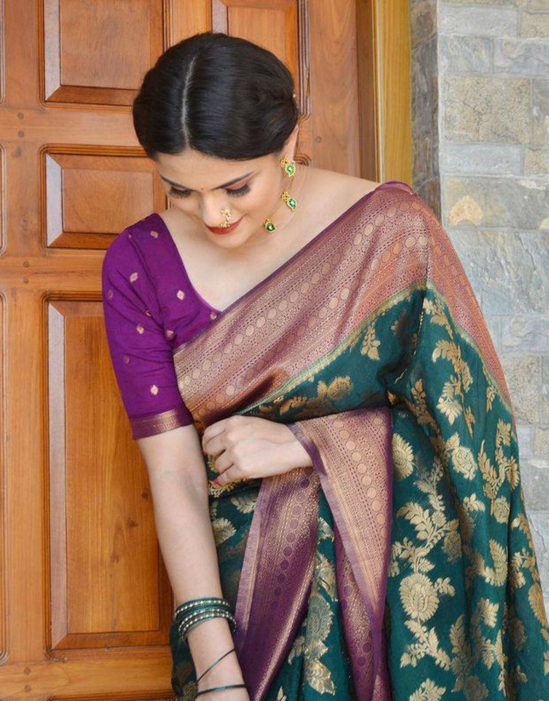 NAJNIN GREEN TRADITIONAL KANCHI SOFT SILK SARI WITH ATTACHED BLOUSE