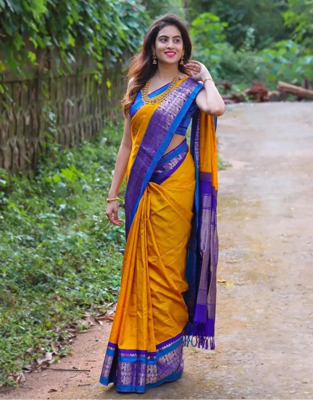 RAGI YELLOW TRADITIONAL KANCHI SOFT SILK SARI WITH ATTACHED BLOUSE