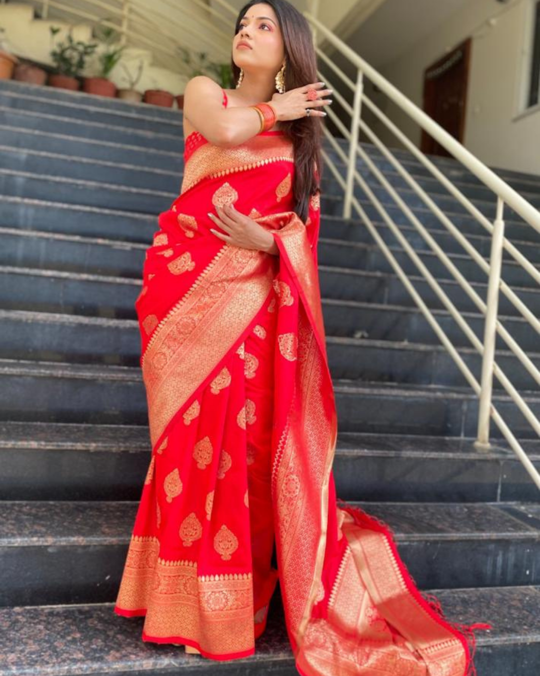 Nivedita Red Heavy Quality Pure Soft Silk Sari With Attached Blouse