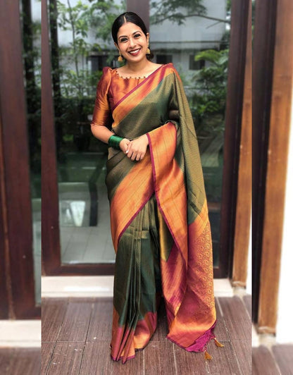 Bindu Green-Red Kanchipuram Silk Saree