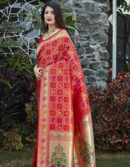 RED PATOLA TRADITIONAL KANCHI SOFT SILK SARI WITH ATTACHED BLOUSE