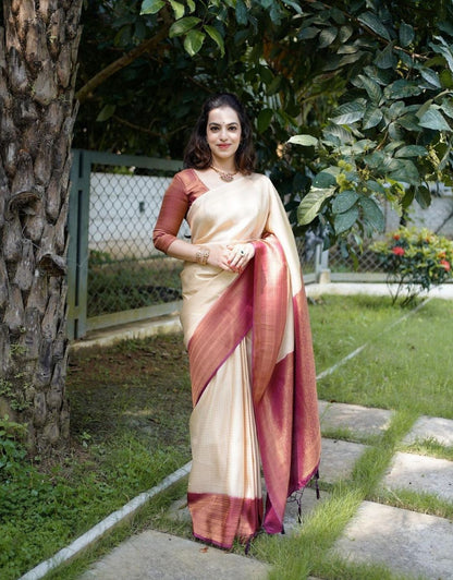 Hiru White Shine Kanchipuram Saree