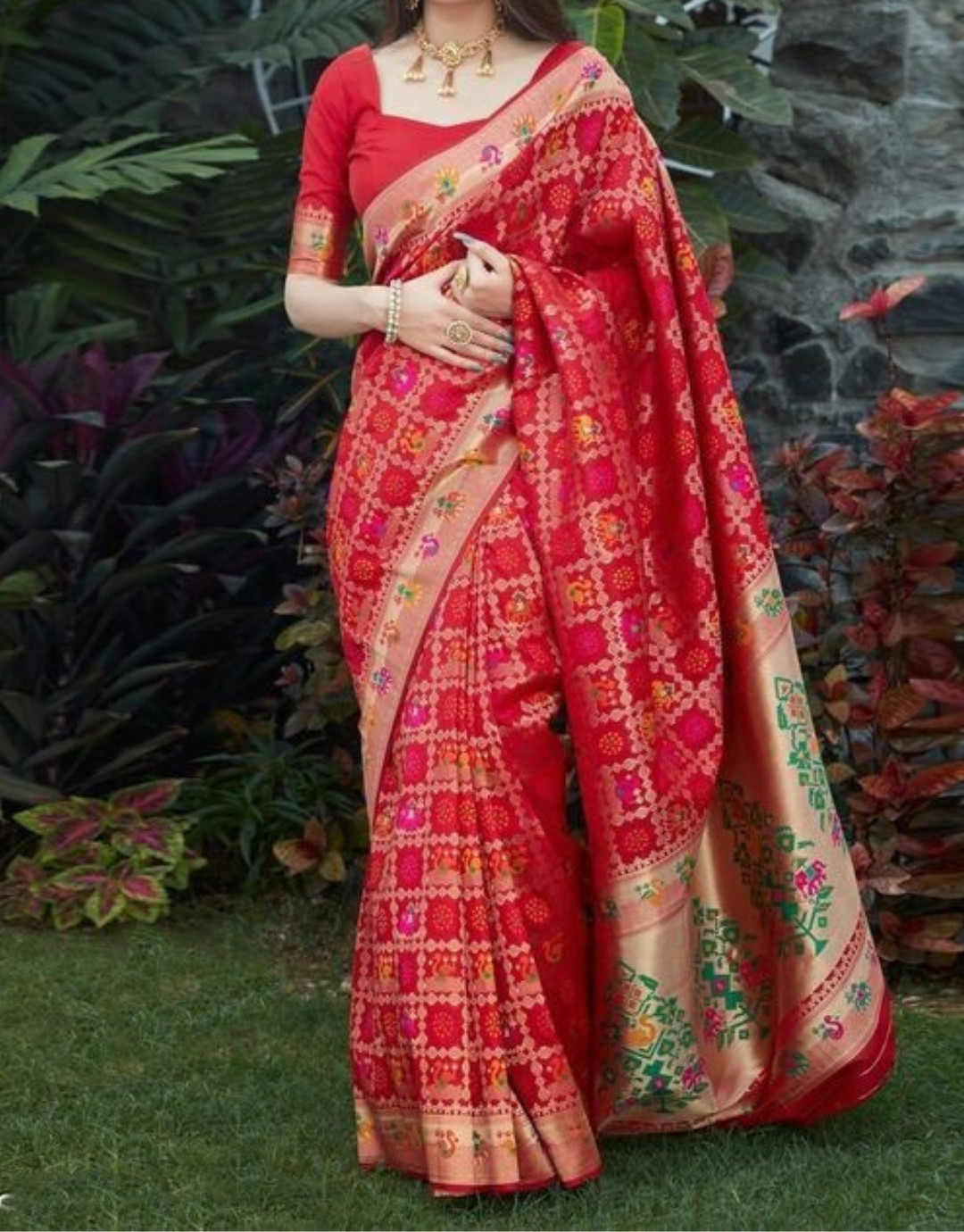 RED PATOLA TRADITIONAL KANCHI SOFT SILK SARI WITH ATTACHED BLOUSE