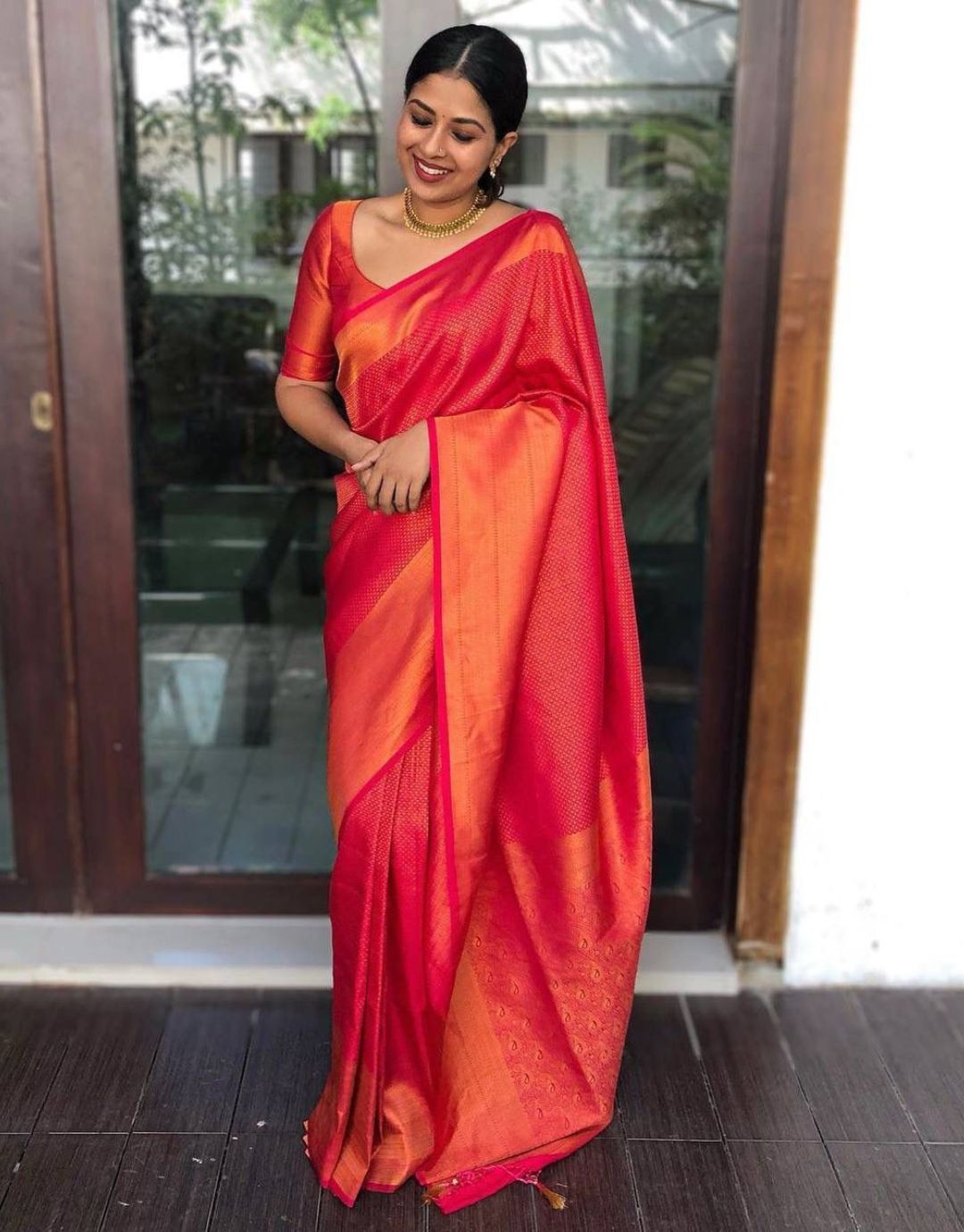 Bindu Red Kanchipuram Silk Saree