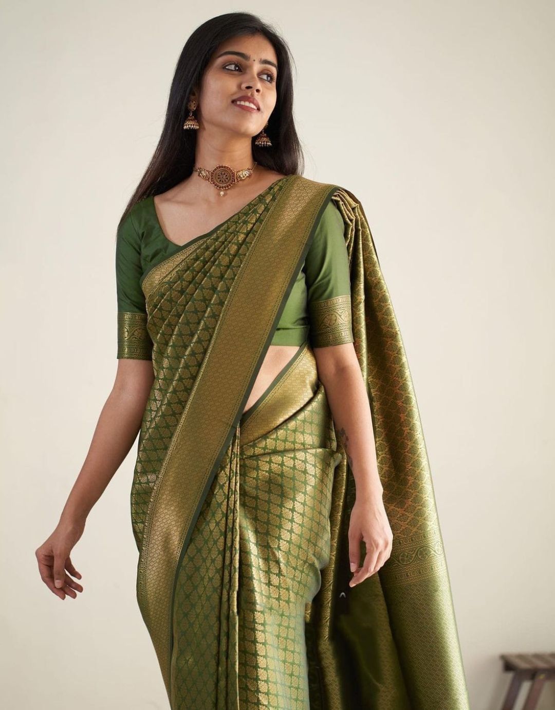 ANURA GREEN TRADITIONAL KANCHI SOFT SILK SARI WITH ATTACHED BLOUSE