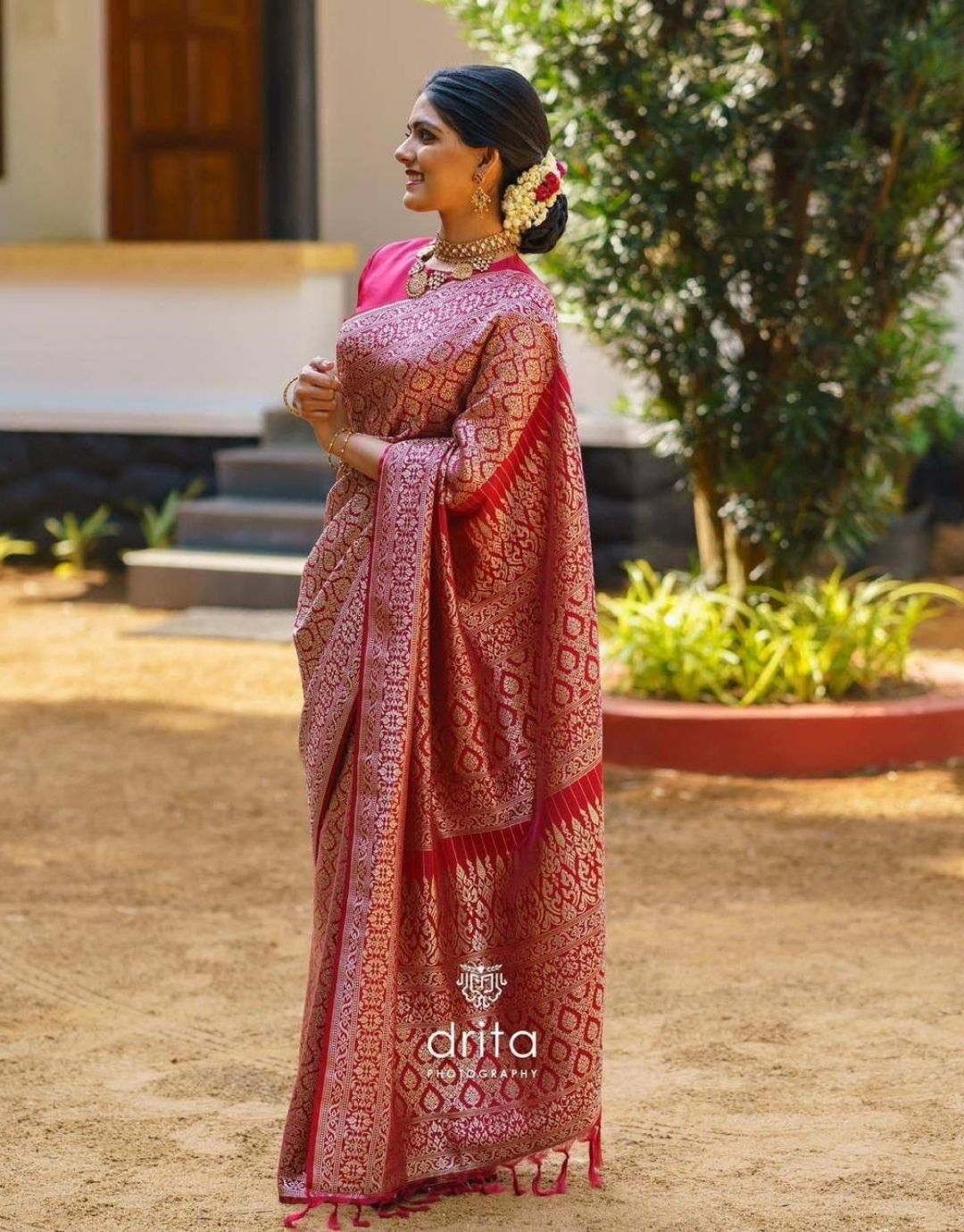 PINK GLORY ARCHAIC TRADITIONAL BANARASI SOFT SILK SARI WITH ATTACHED BLOUSE