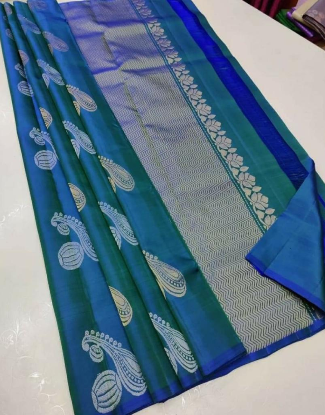 Lara Firozy Coloured Soft Silk Saree