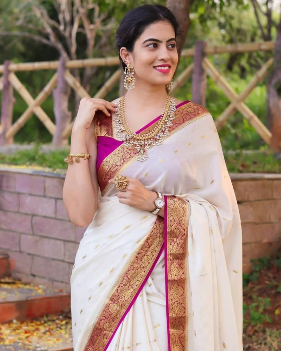 SURBHI WHITE PINK TRADITIONAL KANCHI SOFT SILK SARI WITH ATTACHED BLOUSE