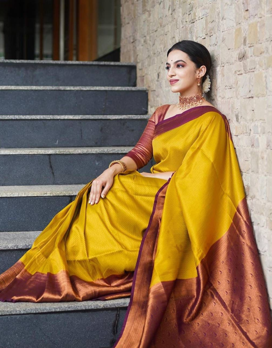 Yellow Maroon Traditional Soft Silk Saree With Attached Blouse 