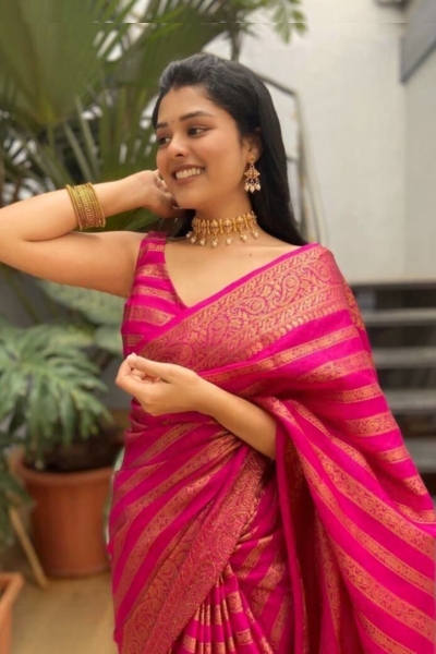 Liza Ruby Pink Banarasi Silk Saree