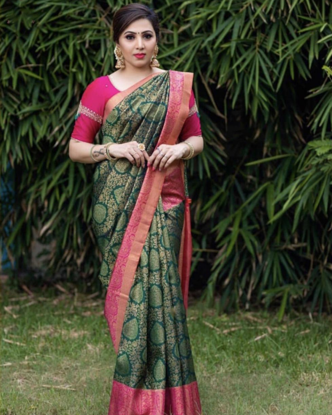 Tanuja Green-Pink Archaic Kanchi Soft Saree With Attached Blouse 