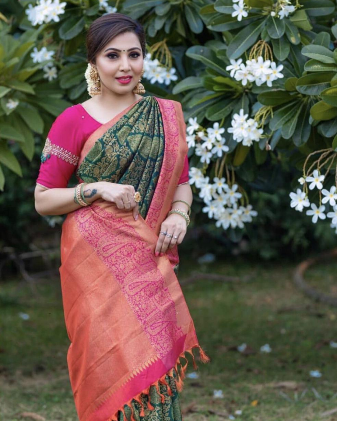 Tanuja Green-Pink Archaic Kanchi Soft Saree With Attached Blouse 