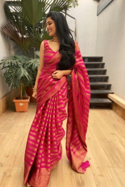 Liza Ruby Pink Banarasi Silk Saree