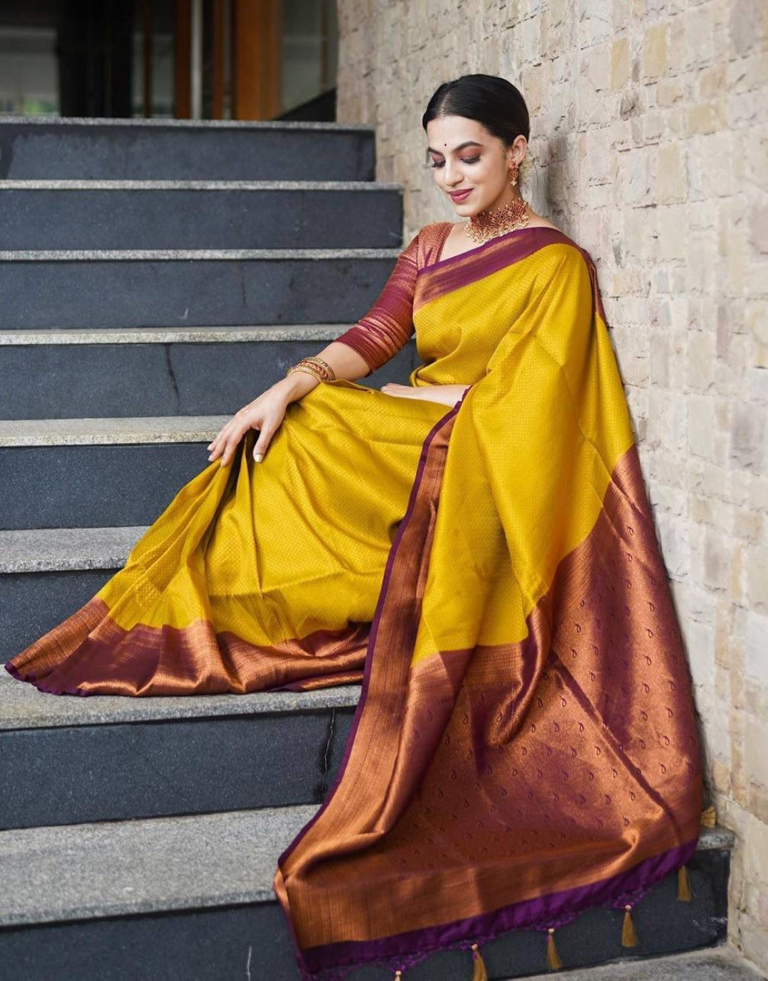 Yellow Maroon Traditional Soft Silk Saree With Attached Blouse 