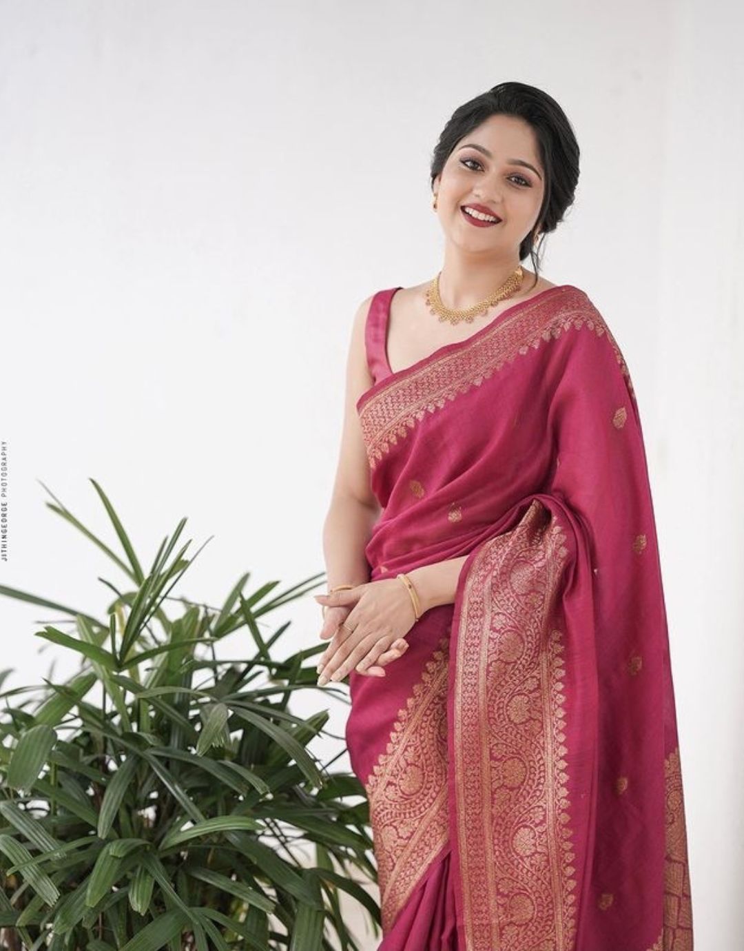 MAGENTA PINK TRADITIONAL KANCHI SOFT SILK SARI WITH ATTACHED BLOUSE