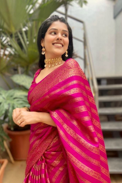 Liza Ruby Pink Banarasi Silk Saree