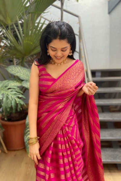 Liza Ruby Pink Banarasi Silk Saree