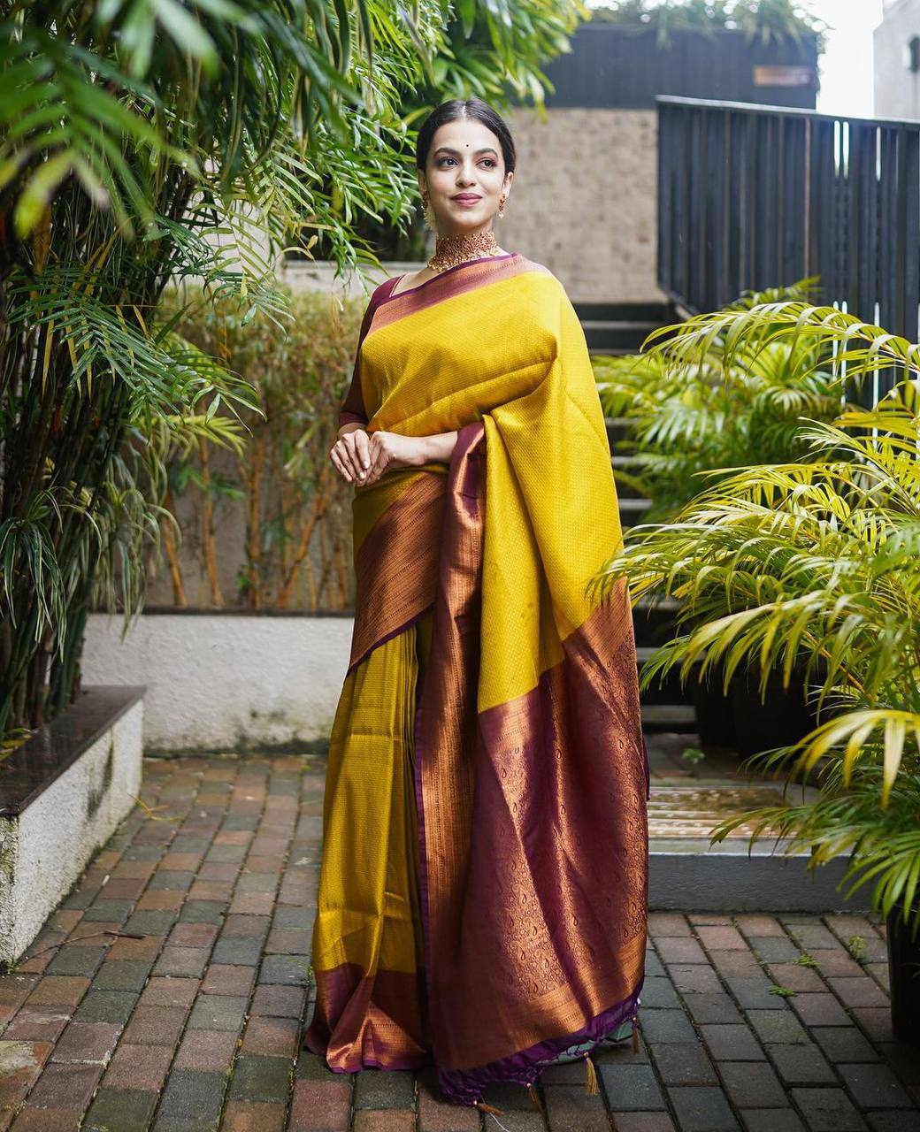 Meera Golden Traditional Silk Saree With Attached Blouse