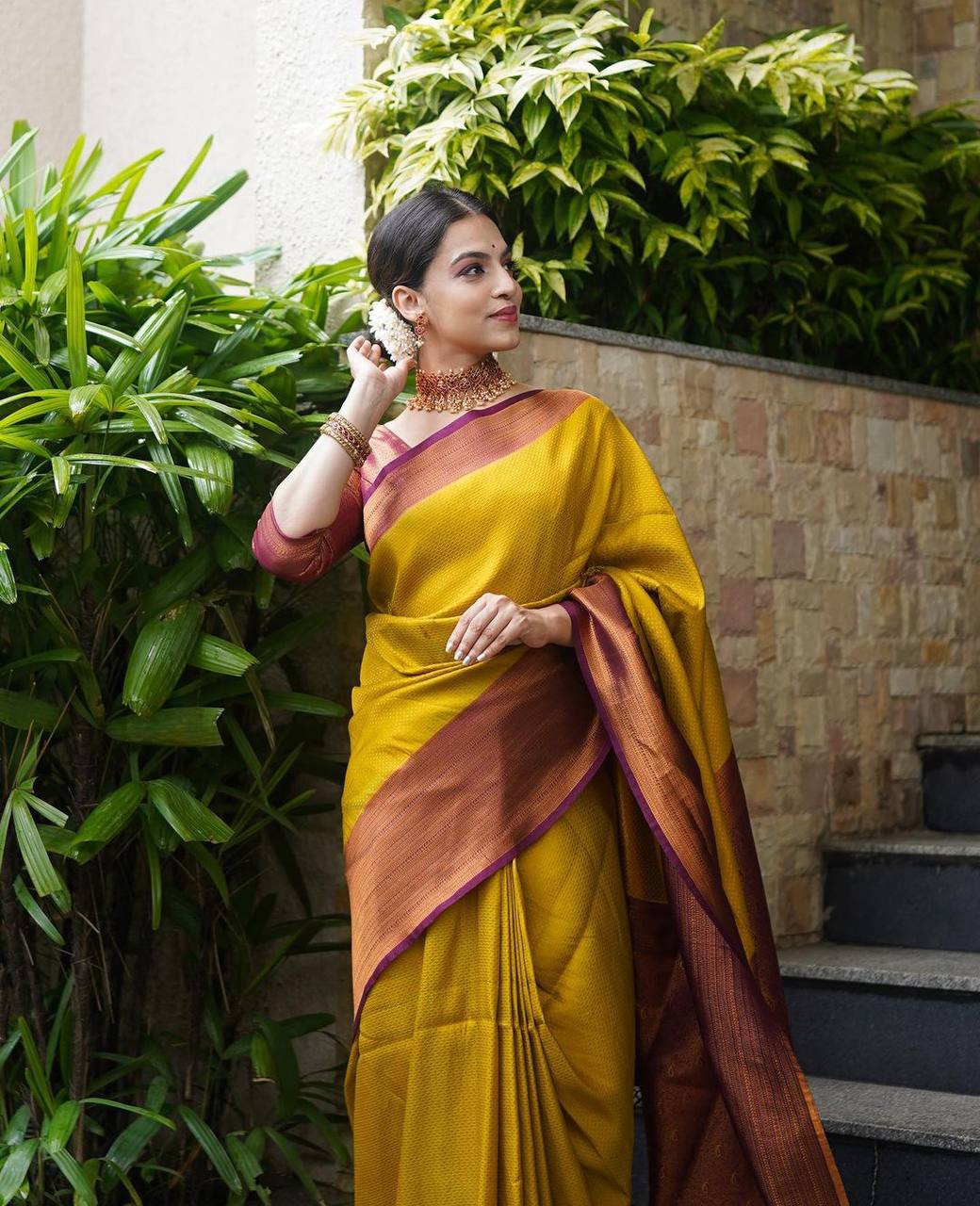 Meera Golden Traditional Silk Saree With Attached Blouse