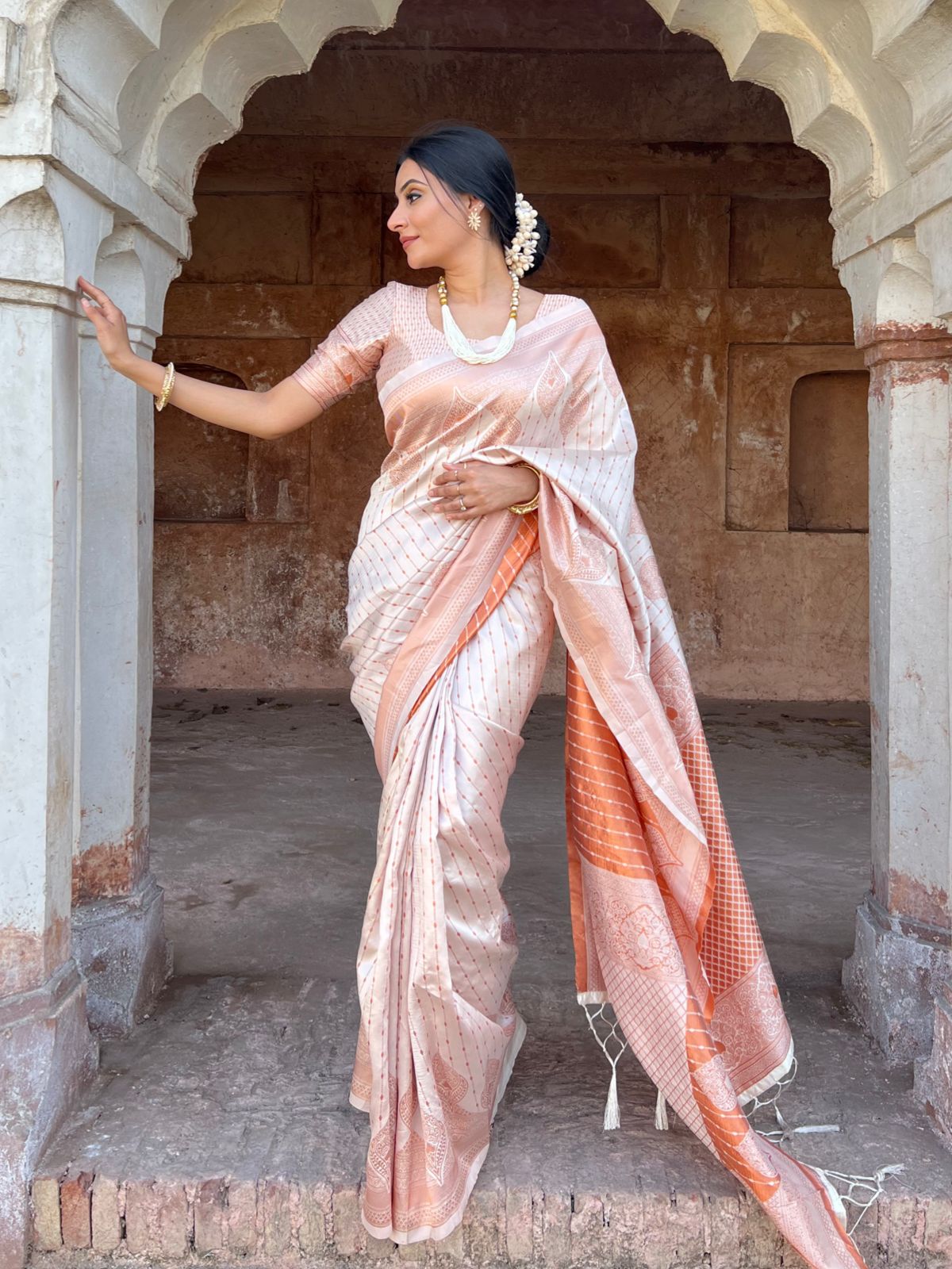 Kaveri Off White Soft Silk Saree With Cynosure Blouse