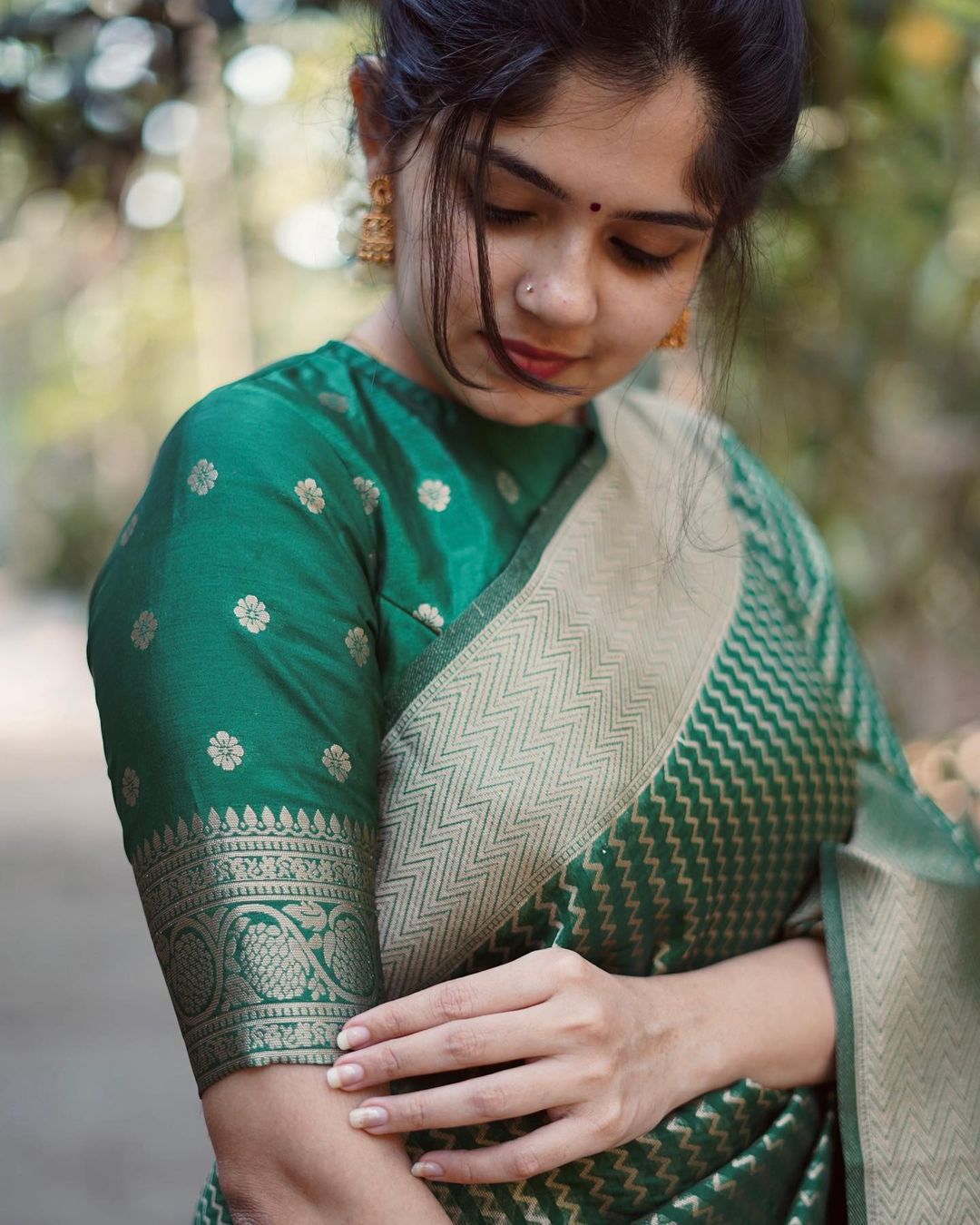 Seema Green Soft Silk Saree With Angelic Blouse Piece