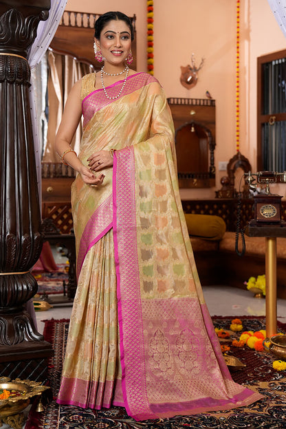 Neela Pista Organza Silk Saree With Attractive Blouse