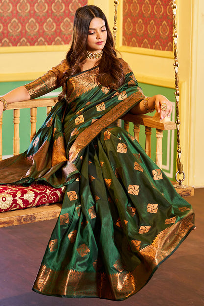 Rani Dark Green Soft Banarasi Silk Saree With Gratifying Blouse Piece