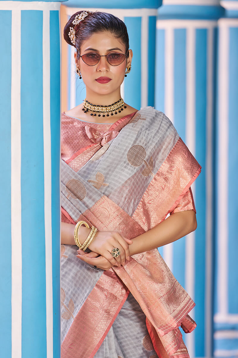 Naina Grey-Peach Organza Silk Saree With Fragrant Blouse Piece