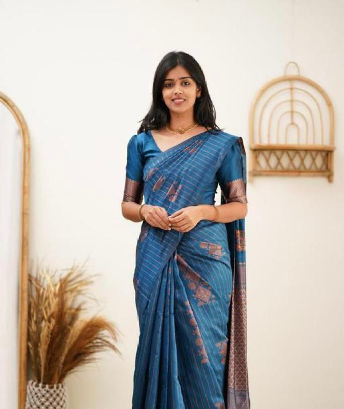 Jaya Dusk Blue Soft Silk Saree With Glowing Blouse Piece