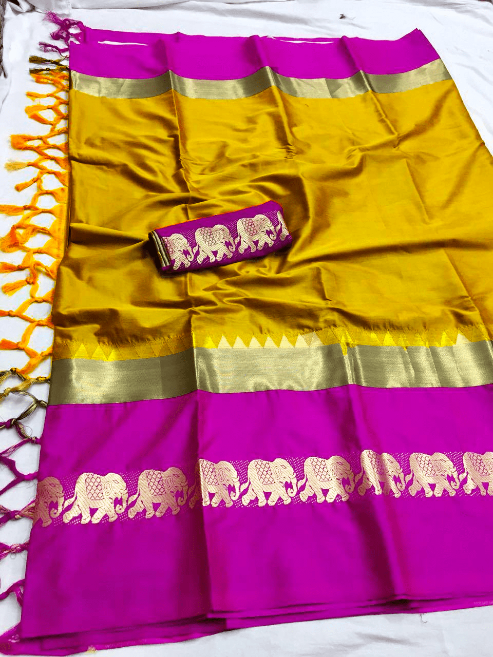 NAINA Patta Pure Soft Cotton Silk Finish Saree With Attached Blouse