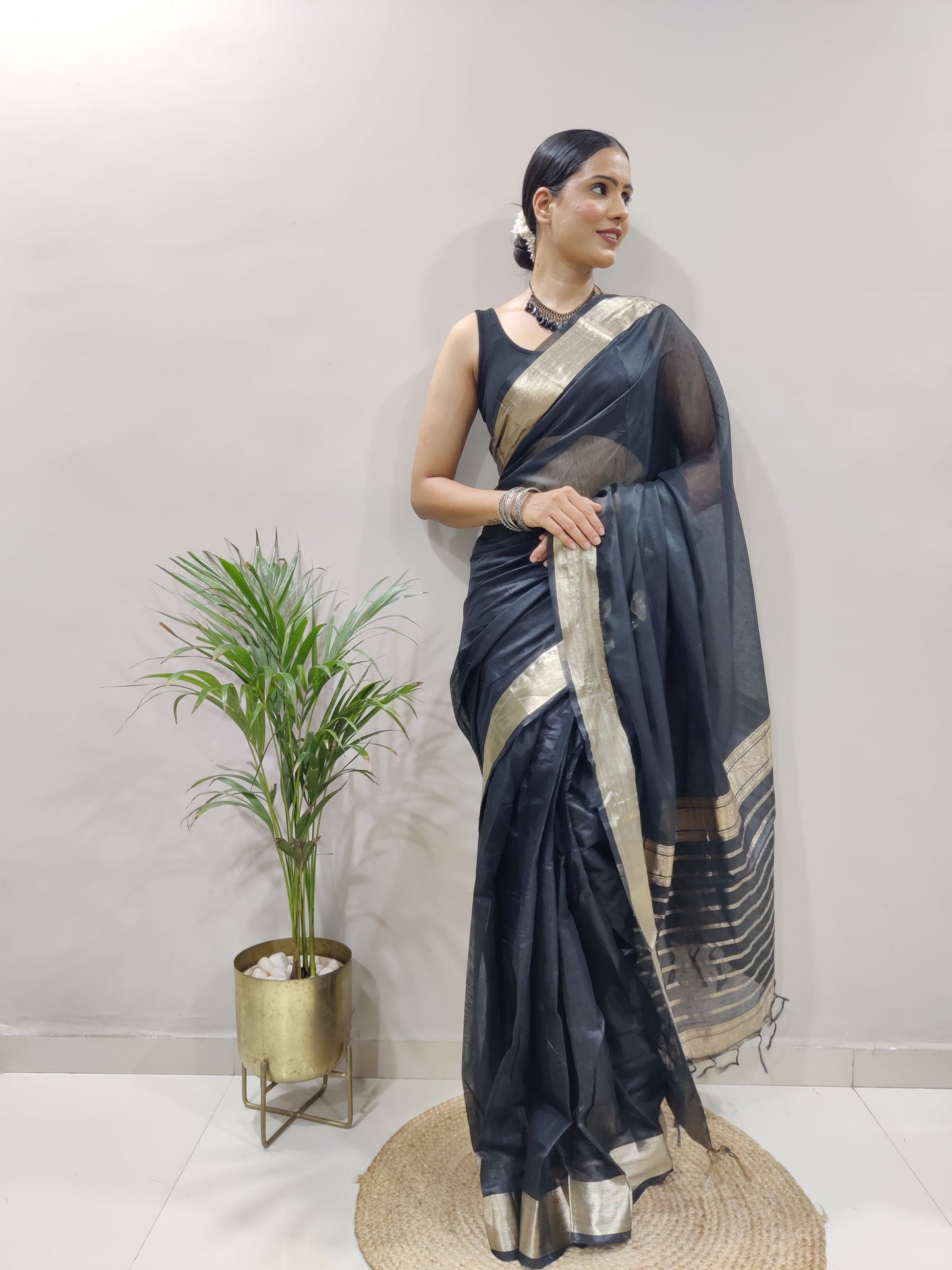 Kabira 1-Minute Ready To Wear Black Soft Silk Saree