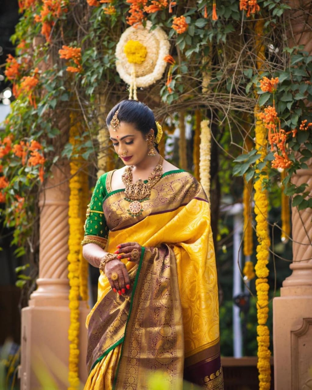 Janvi Yellow Soft Banarasi Silk Saree With Flamboyant Blouse Piece